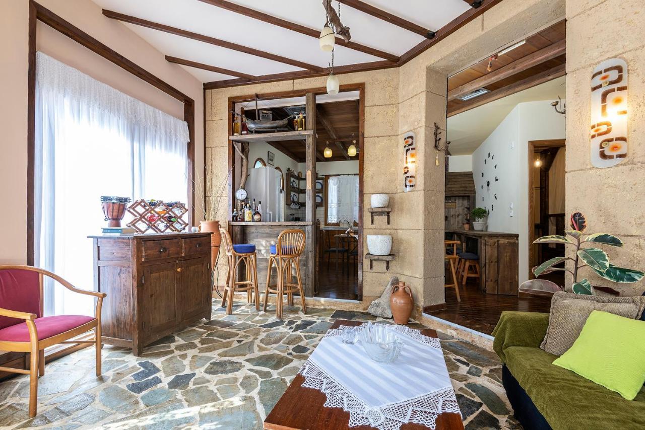 Вилла Selana House With Outdoor Pool Мастихари Экстерьер фото
